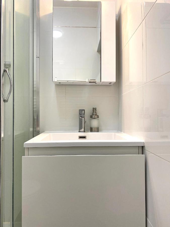 Fully Renovated 33 Sqm 1 Bedroom - Hearth Of * Paris