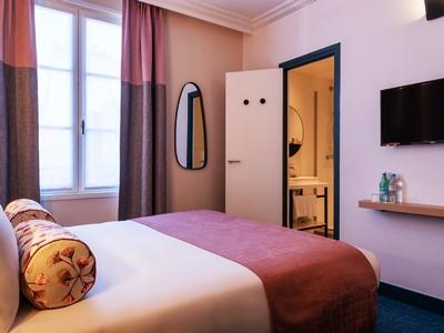 Leonardo Boutique Opera Hotel