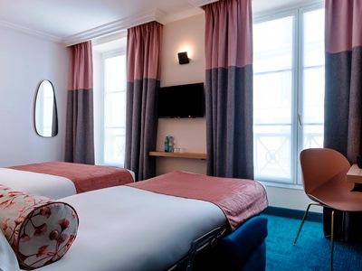 Leonardo Boutique Opera Hotel 4*