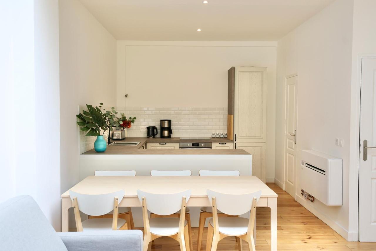 Amazing Flat In 11e With Ac Apartment Paris