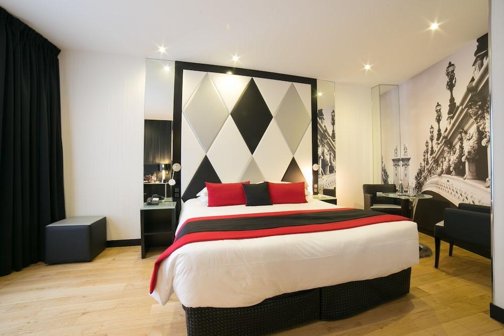 L'empire 4*