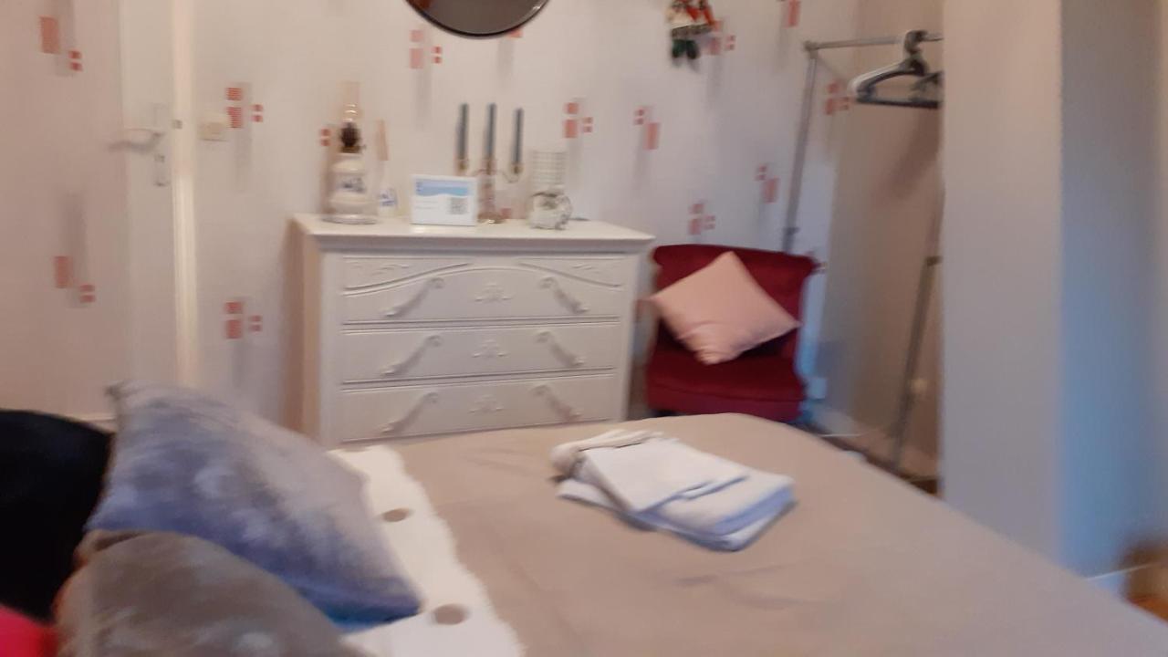 D'hôte Dans Maison Pleine De Vie Séjour chez l'habitant