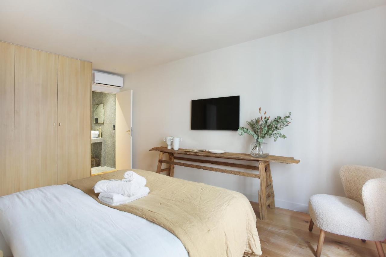 Apartment In The Center Of By Prestige Paris