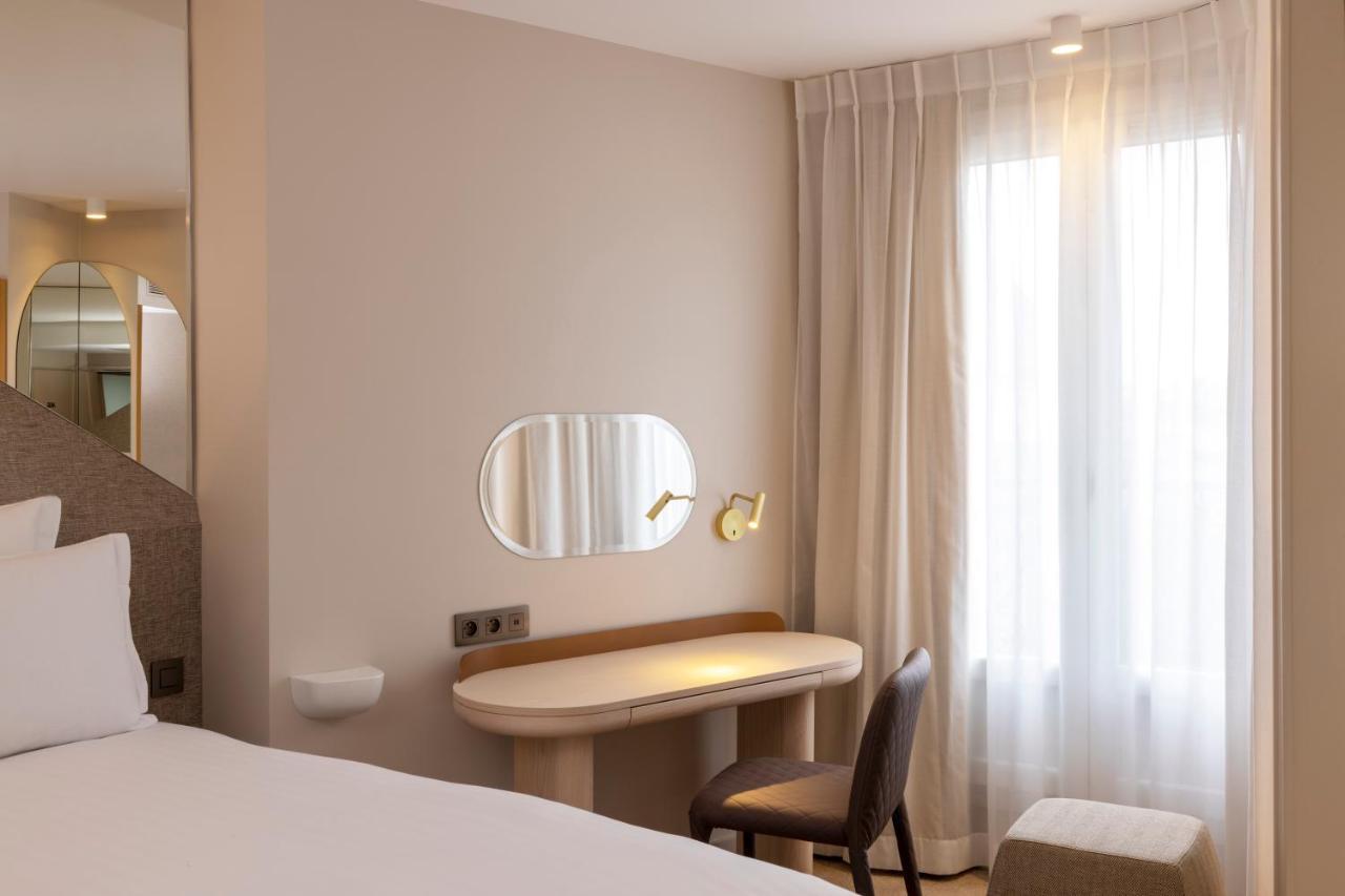 Beige 4* Paris
