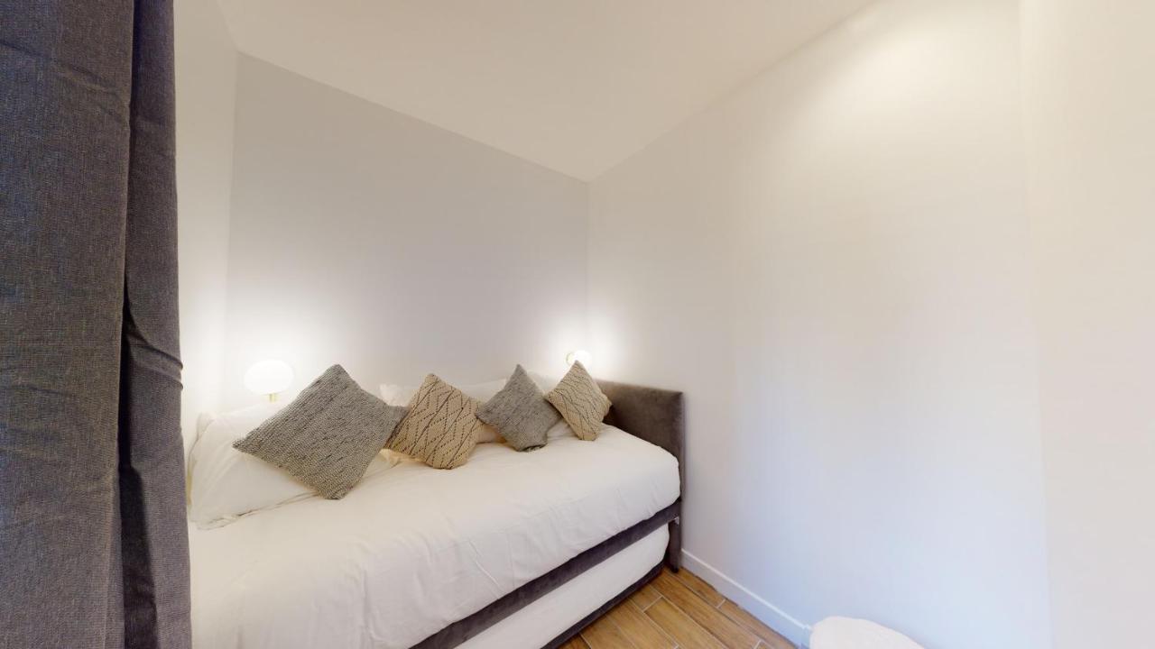 Superb And Cosy 2br In The Heart Of ! 3p Apartamento