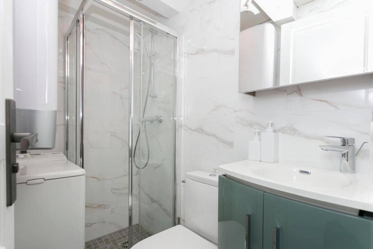 Madeleine - Concorde Private Studio Apartment Paris