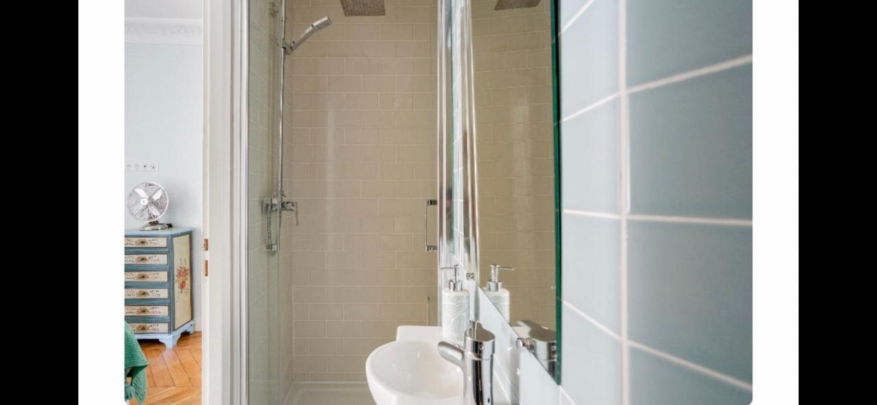 6 Montparnasse St Germain Apartment Paris