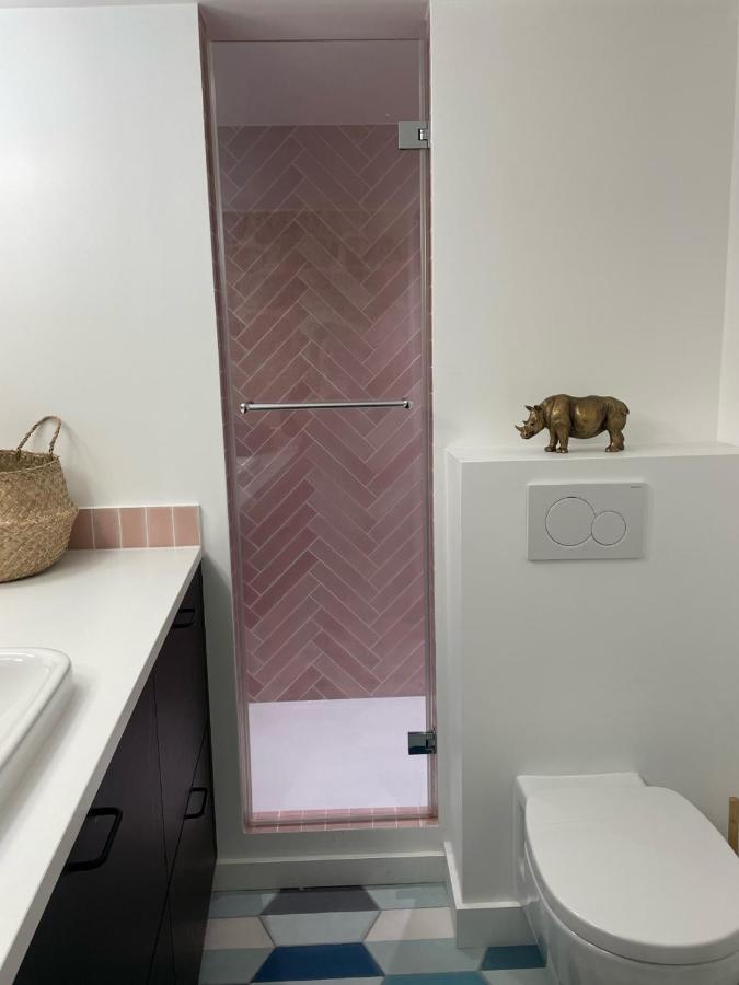 Appartement Atypique Au Pied Du Sacré Cœur *