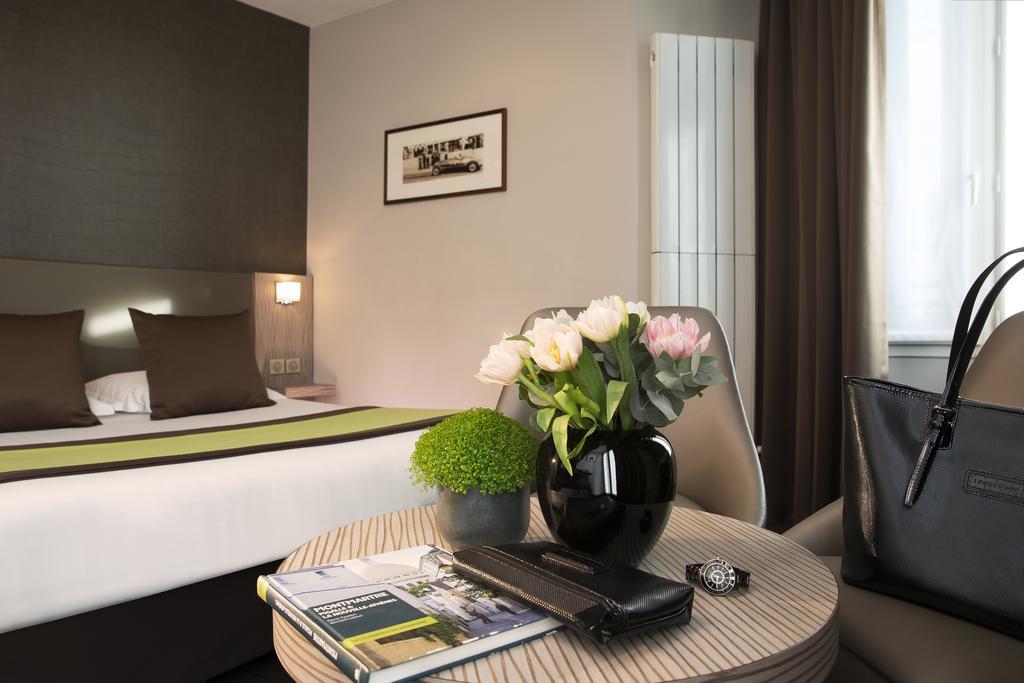 Acropole Hotel