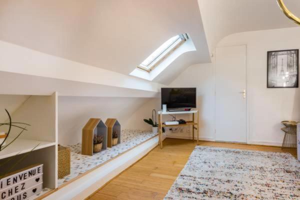 Cmg Ledru-rollin - Canal Saint Martin 1 Apartment Paris