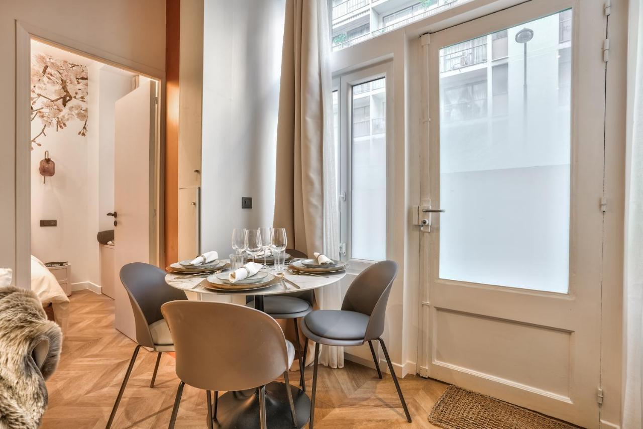 New Eiffel Tour ! Splendid In The Heart Of Appartement