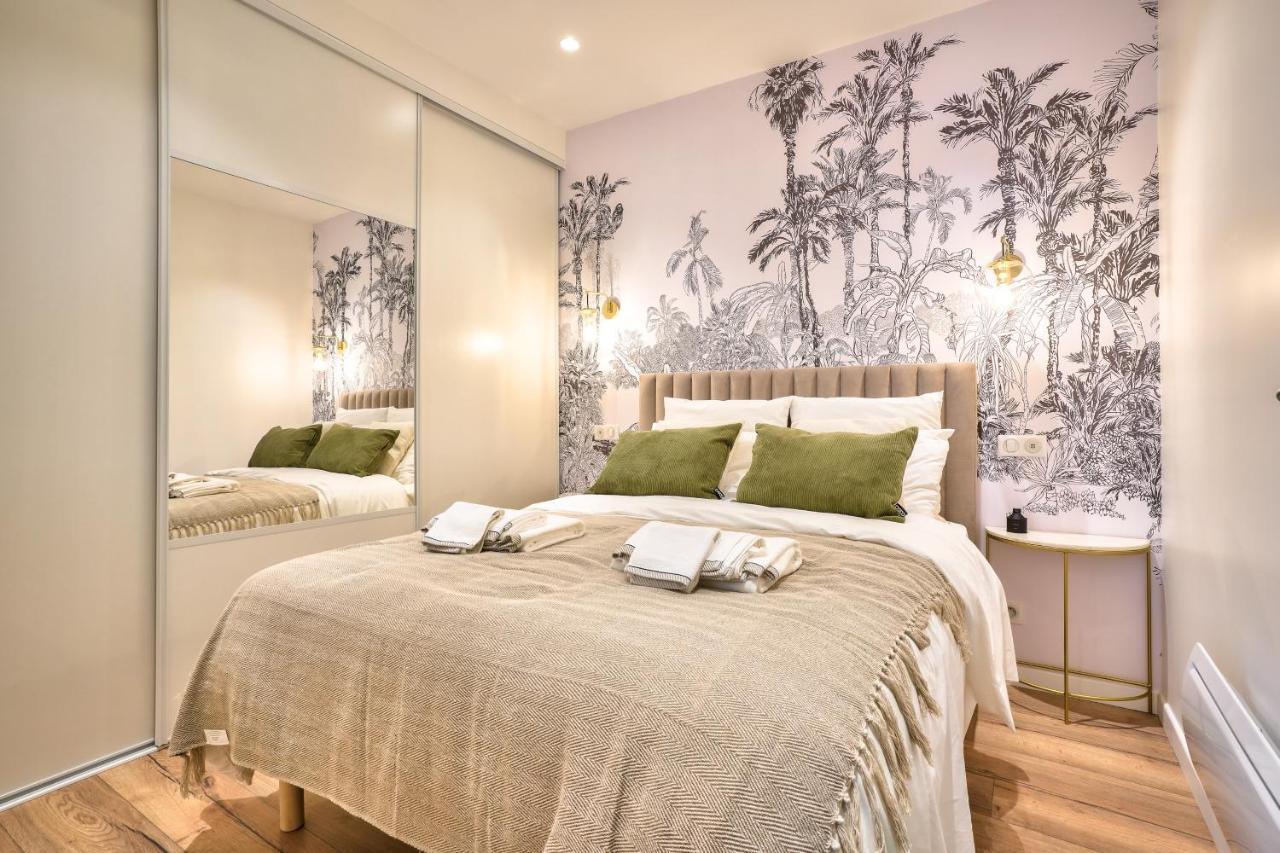 New Eiffel Tour ! Splendid In The Heart Of Appartement