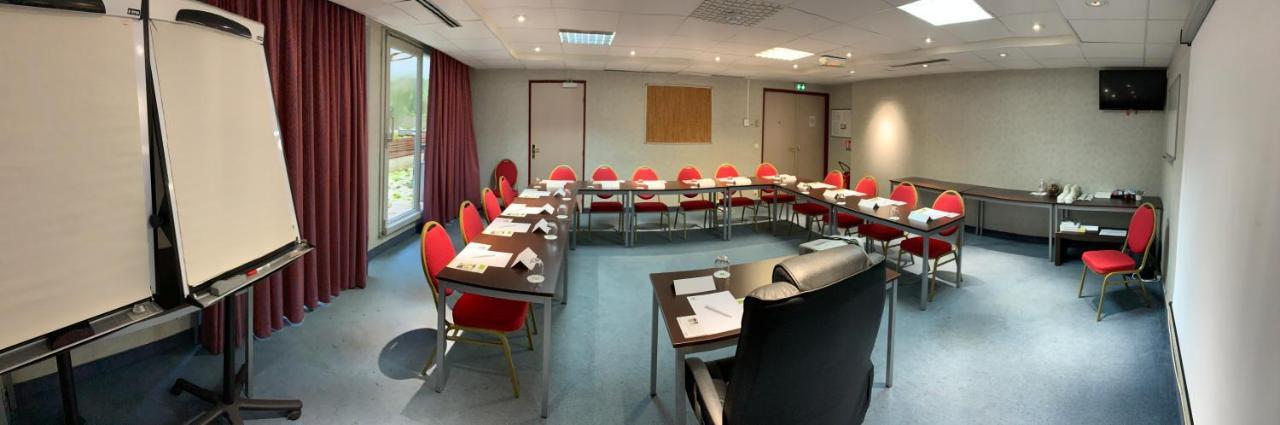 Hotel Holiday Montmartre By Ihg