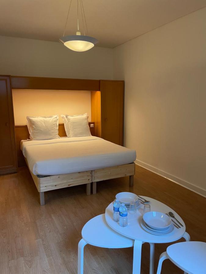 Cite Bergere Apartment