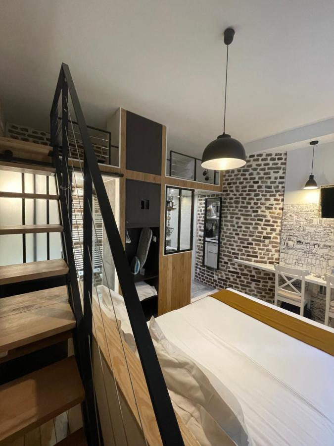 Cinq Diamants, Neuf Equipe * Paris