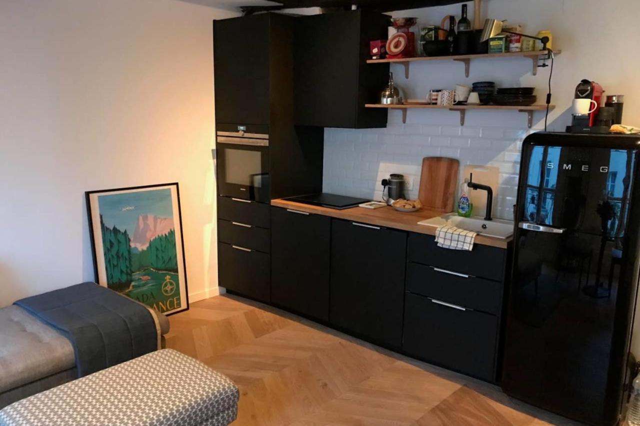 Hostnfly Apartments - Beautiful Renovated Apt In The Maraispompidou Appartement *