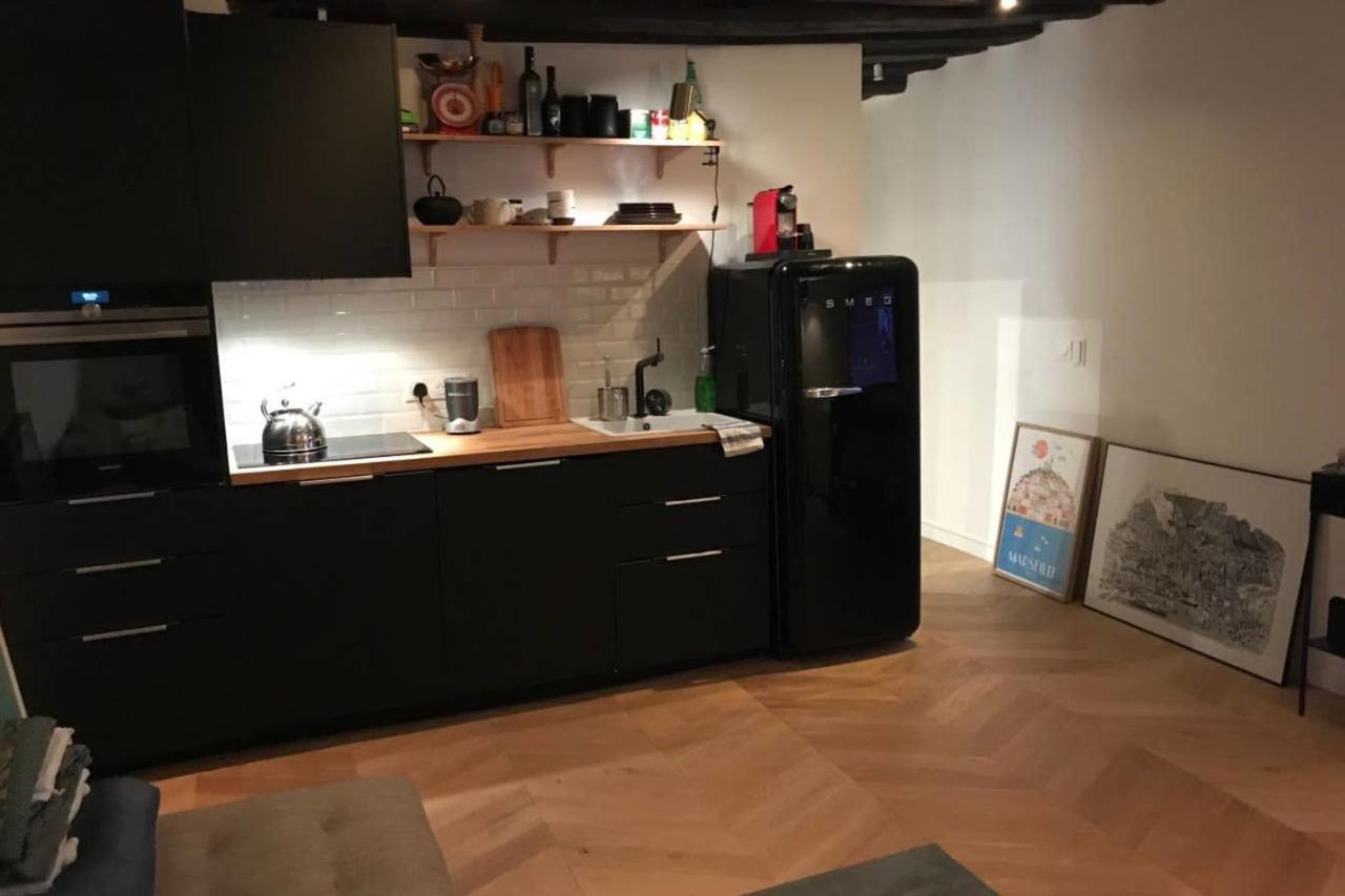 Hostnfly Apartments - Beautiful Renovated Apt In The Maraispompidou * Paris