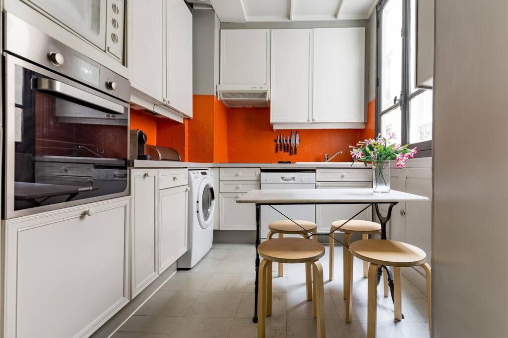 Apartamento Spacious And Bright 2 Bedroom Apartment, Typically Parisian, Montmartre-opera, Paris