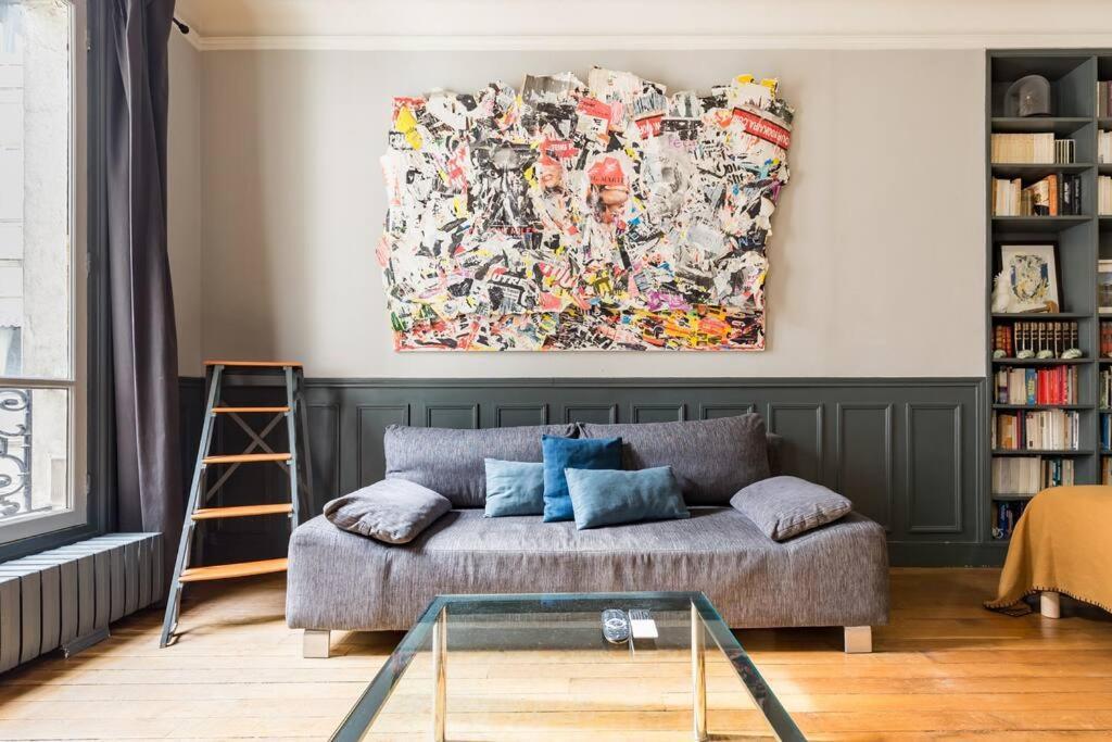 Spacious And Bright 2 Bedroom Apartment, Typically Parisian, Montmartre-opera, Apartamento Paris