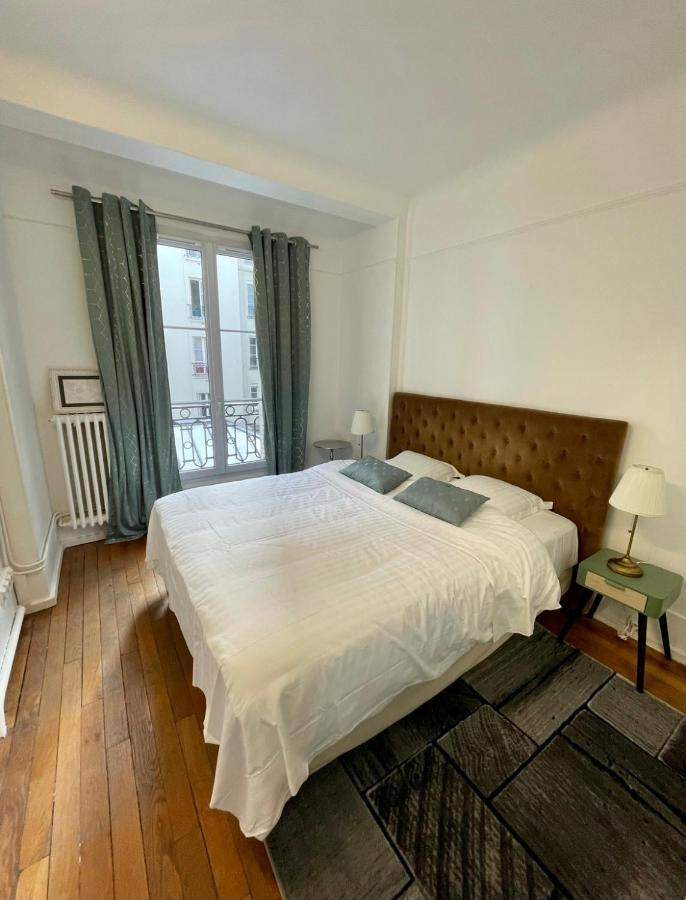 Center - Trocadero Eiffel Tower Apartment