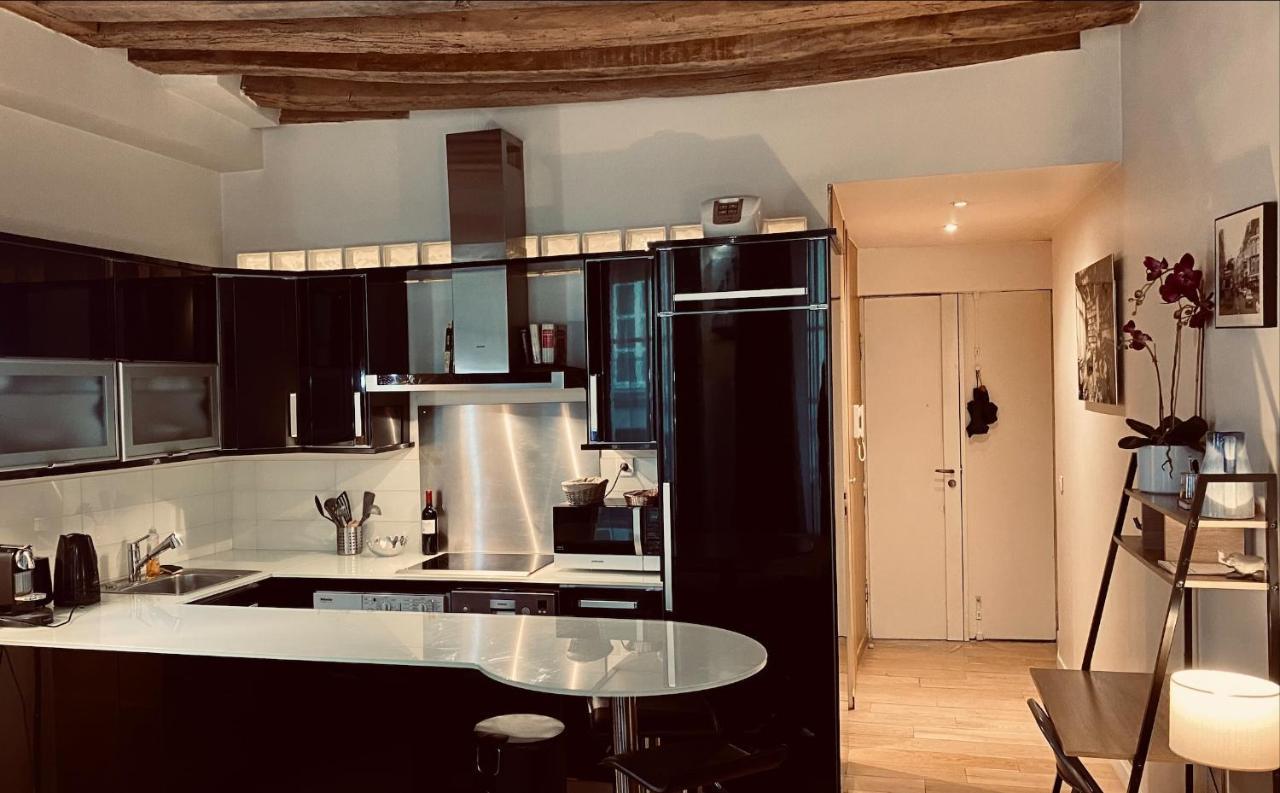 Gorgeous St Germain Des Pres Apartamento Paris