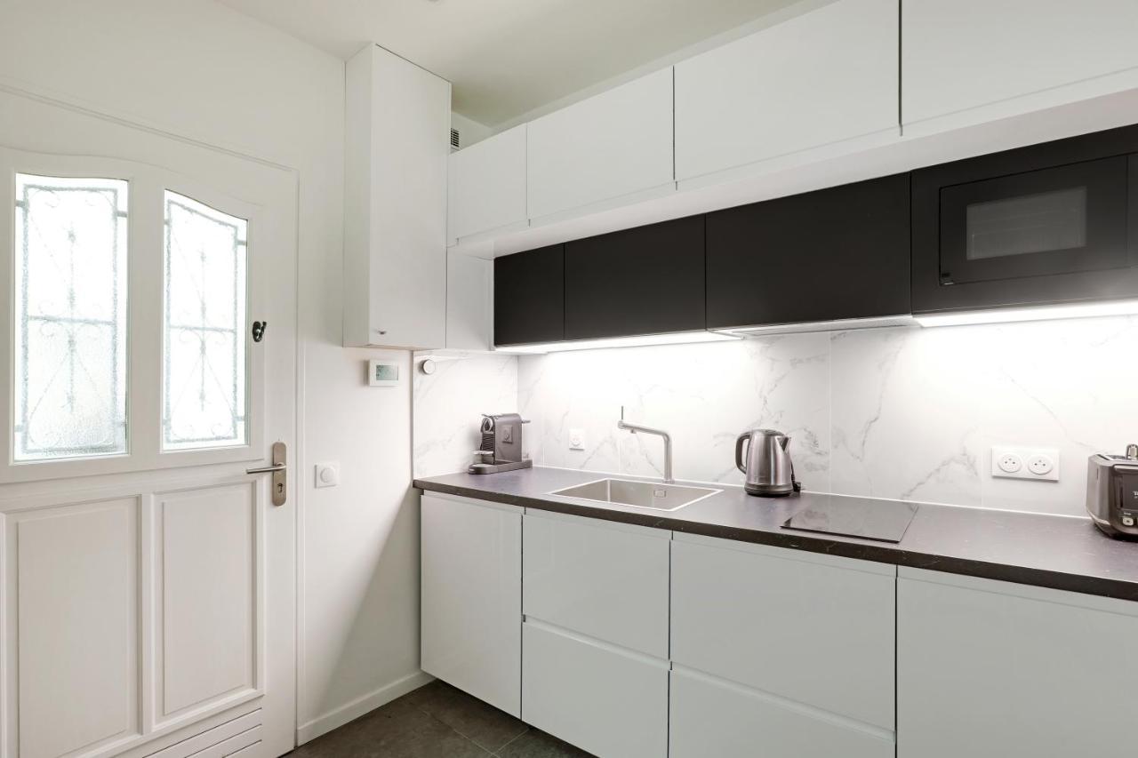 Apartment Cmg Studio Temple / Republique Paris