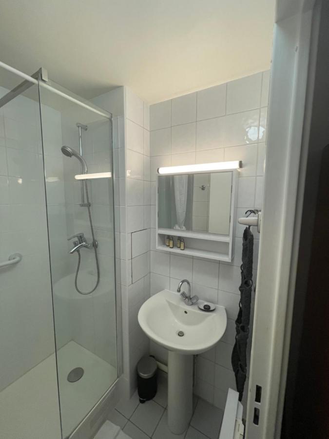Apartment Cite Bergere Paris