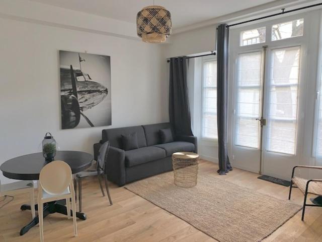 Luxe Parisien - Petit Varenne Paris