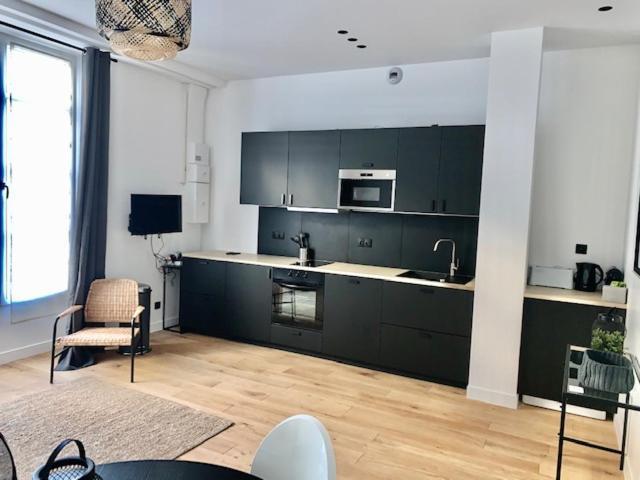 Aparthotel Luxe Parisien - Petit Varenne