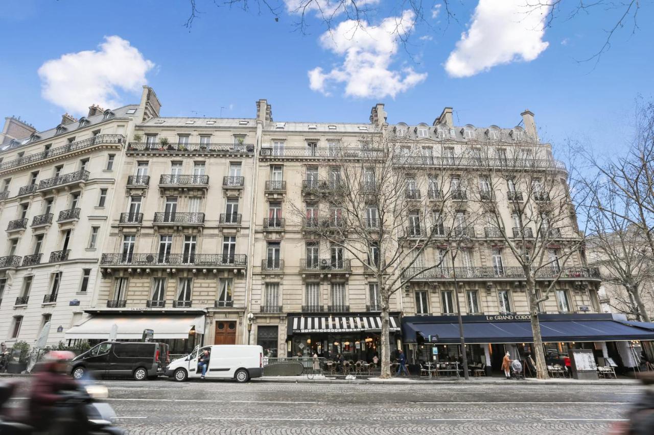 Delightful Studio With Eiffet Tower View Close To Champs Elysee Avenue & Alma Bridge Apartamento