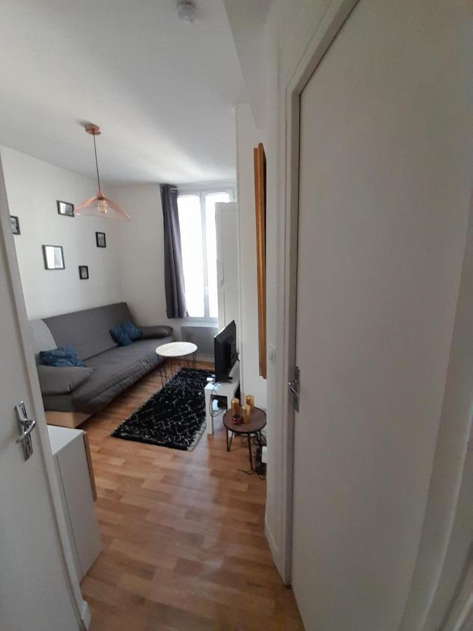Appartement Cosy 2 Pièces Typiquement Parisien à Notre-dame Paris