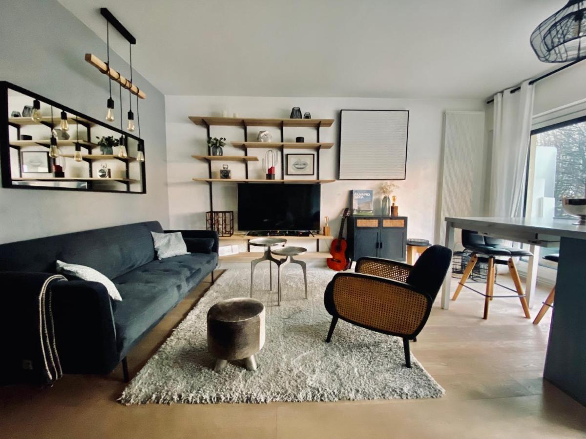 New, Appartement Au Calme, Balcon Sur Parc Prive Paris