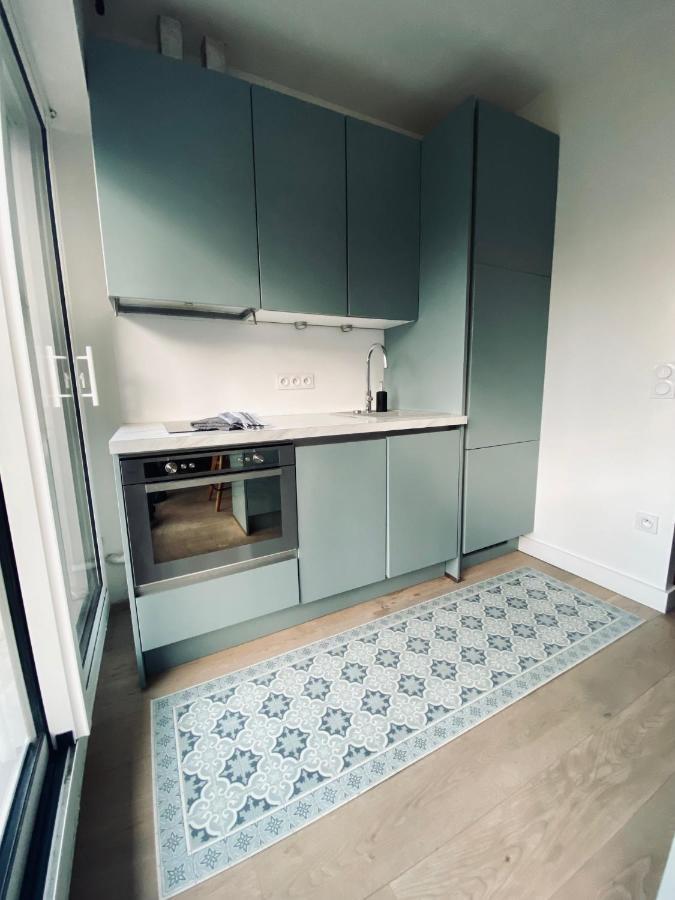New, Appartement Au Calme, Balcon Sur Parc Prive