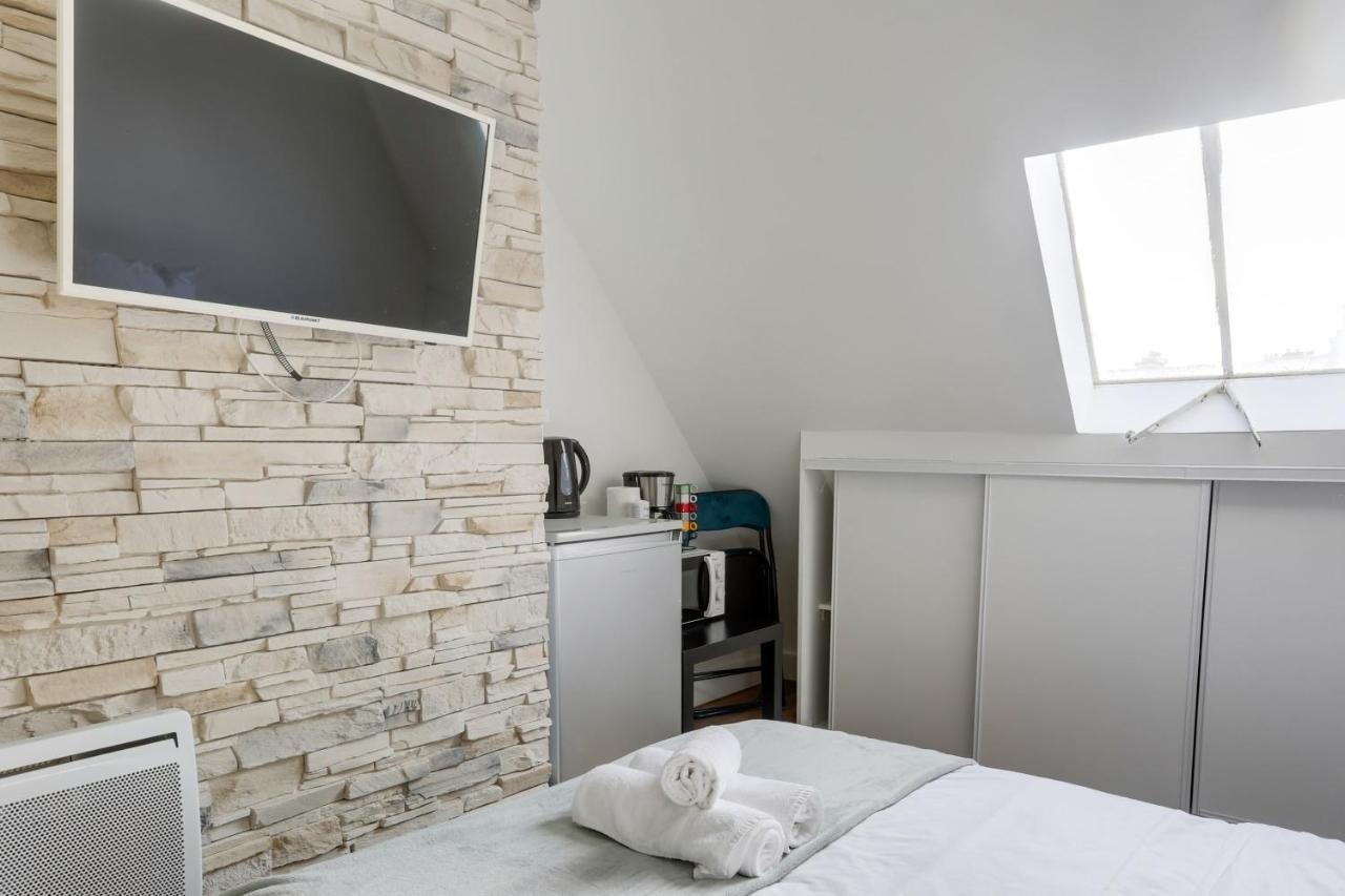 Apartamento Delightful Studio With Eiffet Tower View Close To Champs Elysee Avenue & Alma Bridge Paris