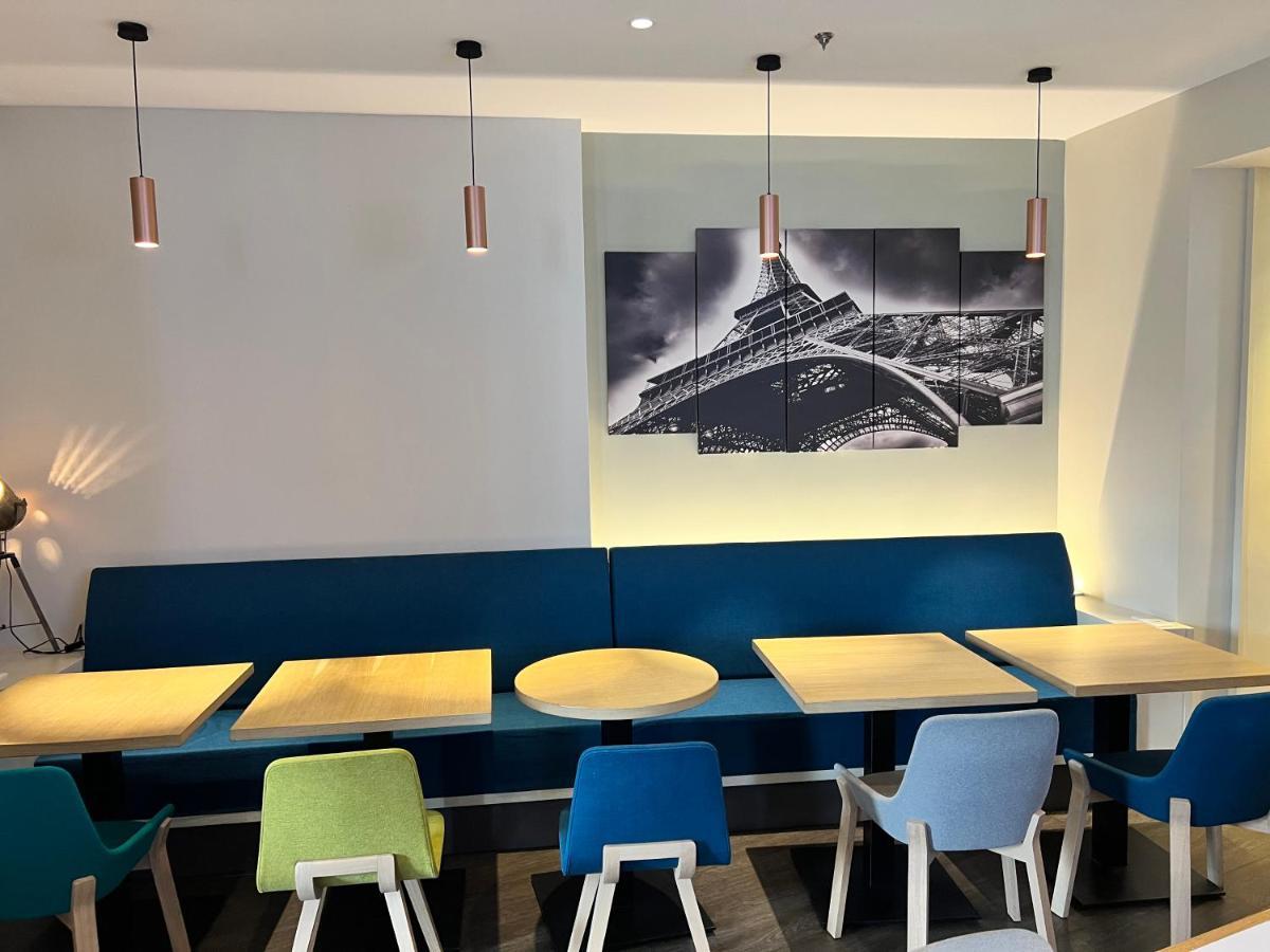 Holiday Paris-auteuil By Ihg Paris