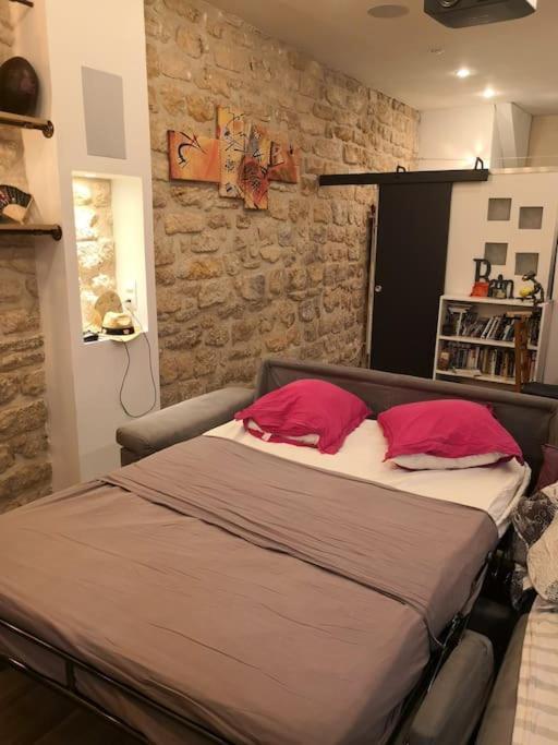 A Very Calm Loft In Bastille Apartment *