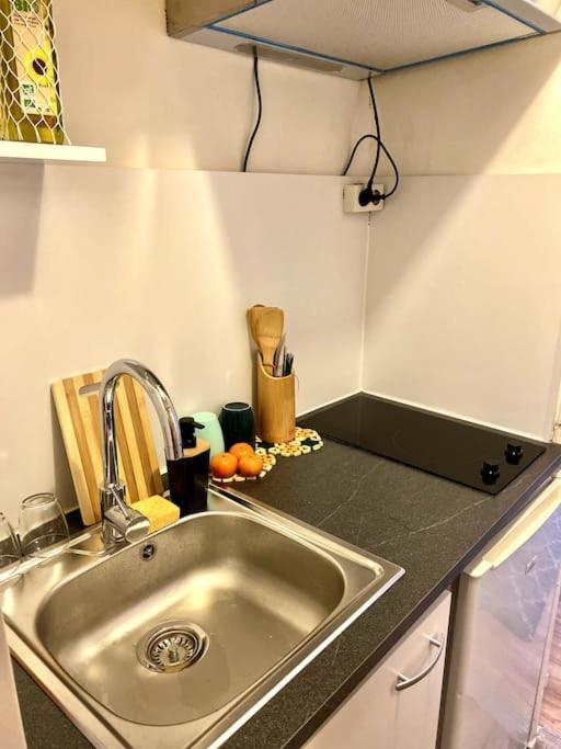 Apartamento Charmant Studio Paris Paris