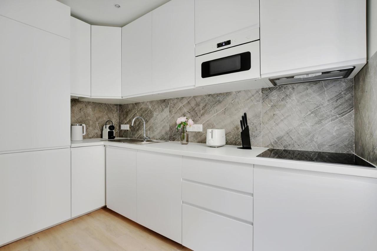 Charming - 2br-6p -in The Heart Of Apartment