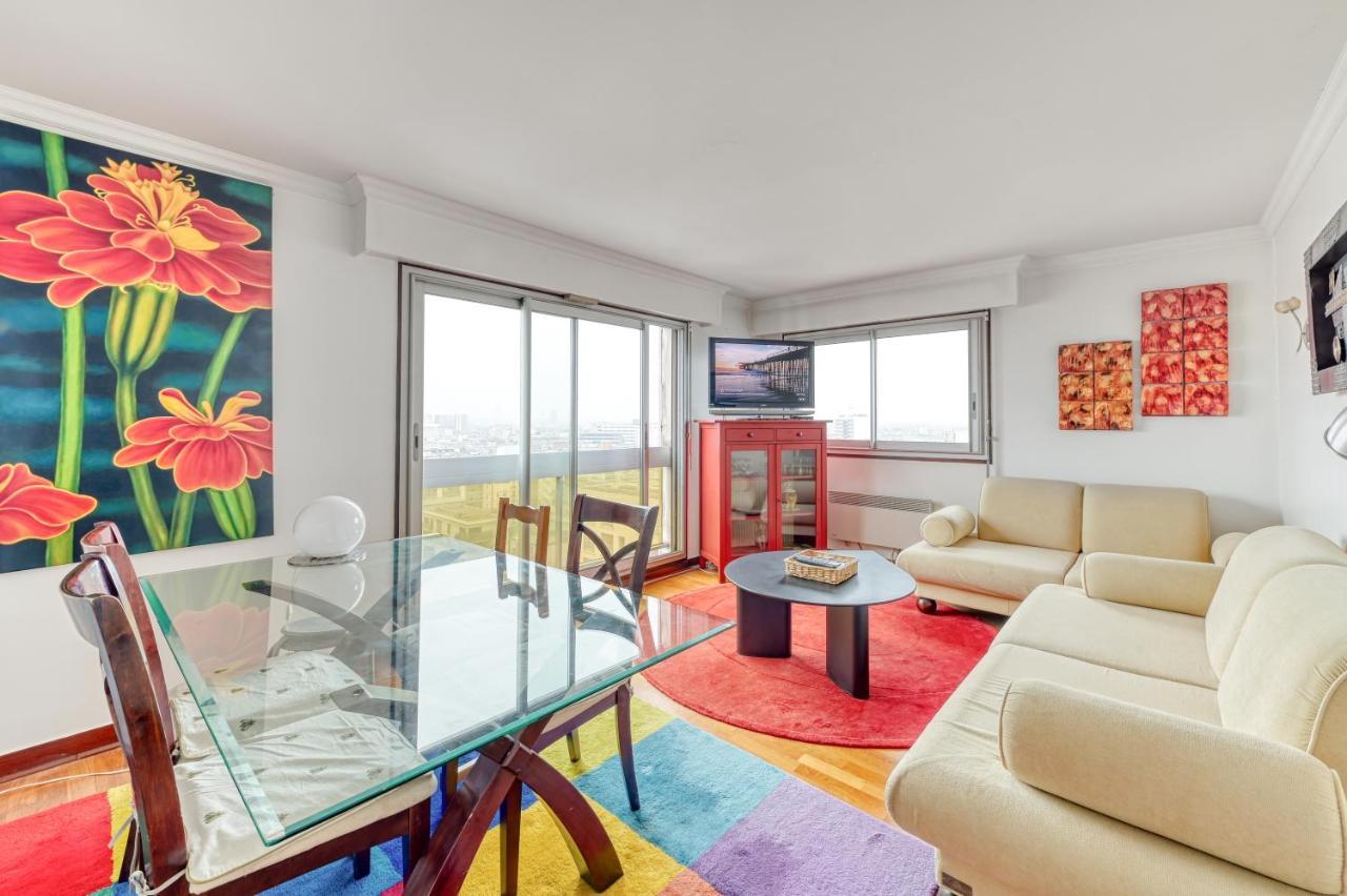 Apartment Panoramic View Of Paris