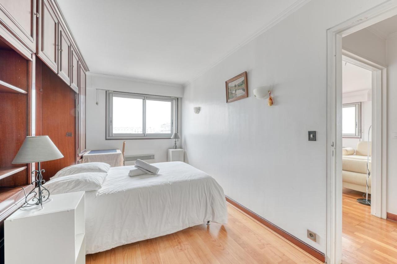 Apartment Panoramic View Of