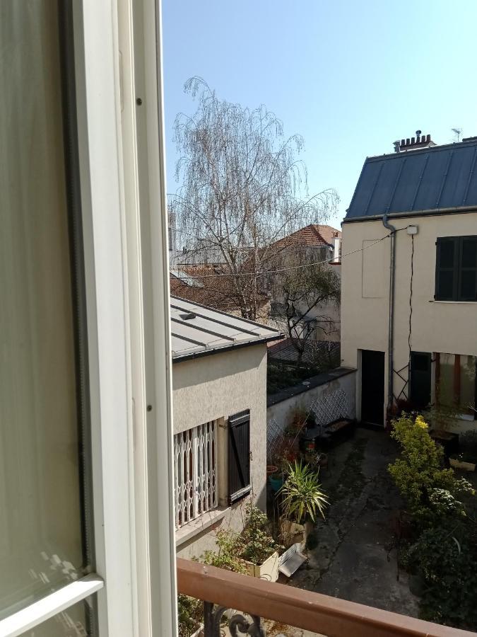 Authentic House Small, Bright And Calm Appartement Paris