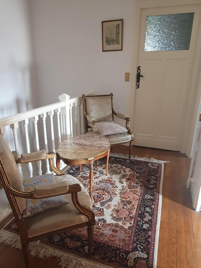 La Romantique Couette-café