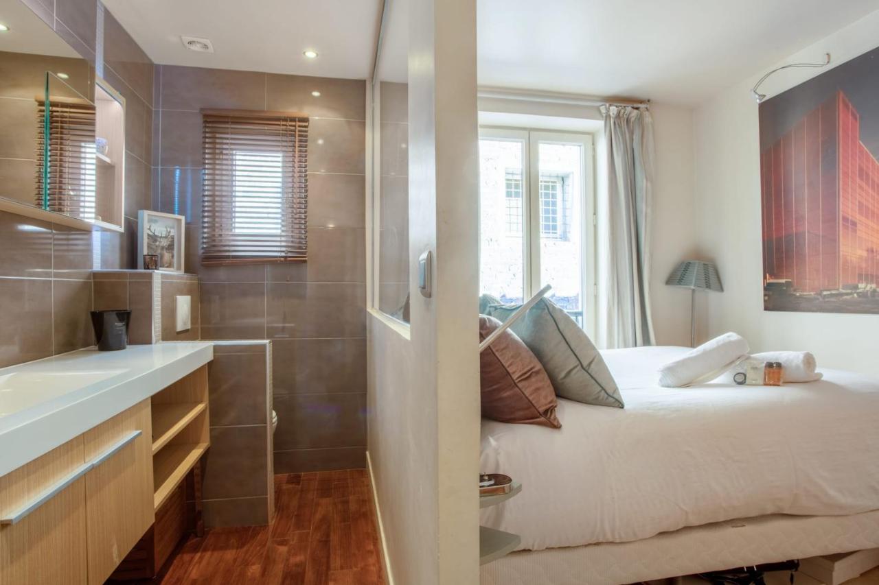 Superb & Calm Flat Near Champs Elysees In - Welkeys * Paris