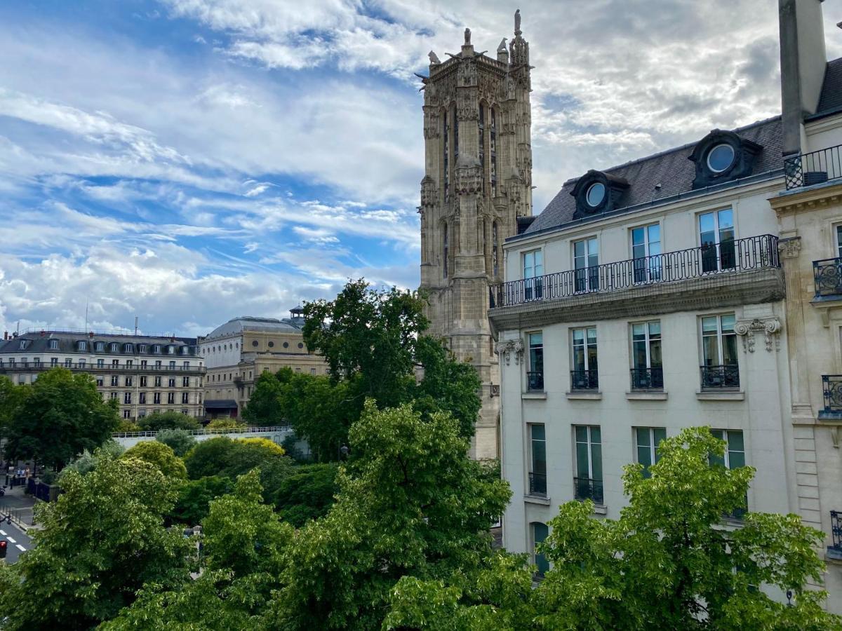 Stunning With View At The Very Heart Of Apartamento Paris