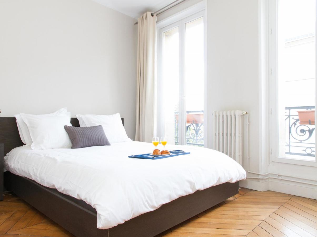 Francs Bourgeois Marais Apartment Paris