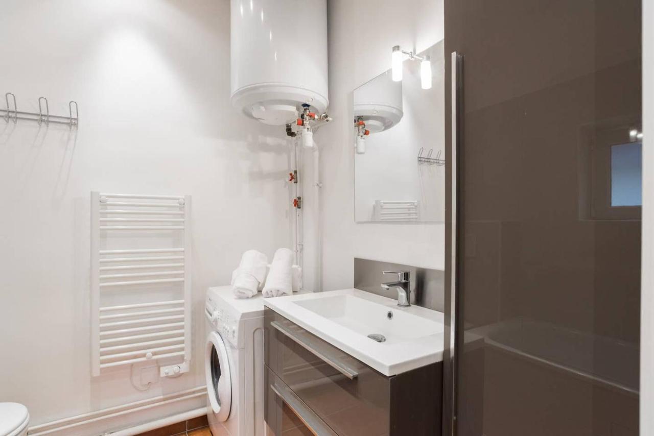 Marais - Temple Apartment Paris