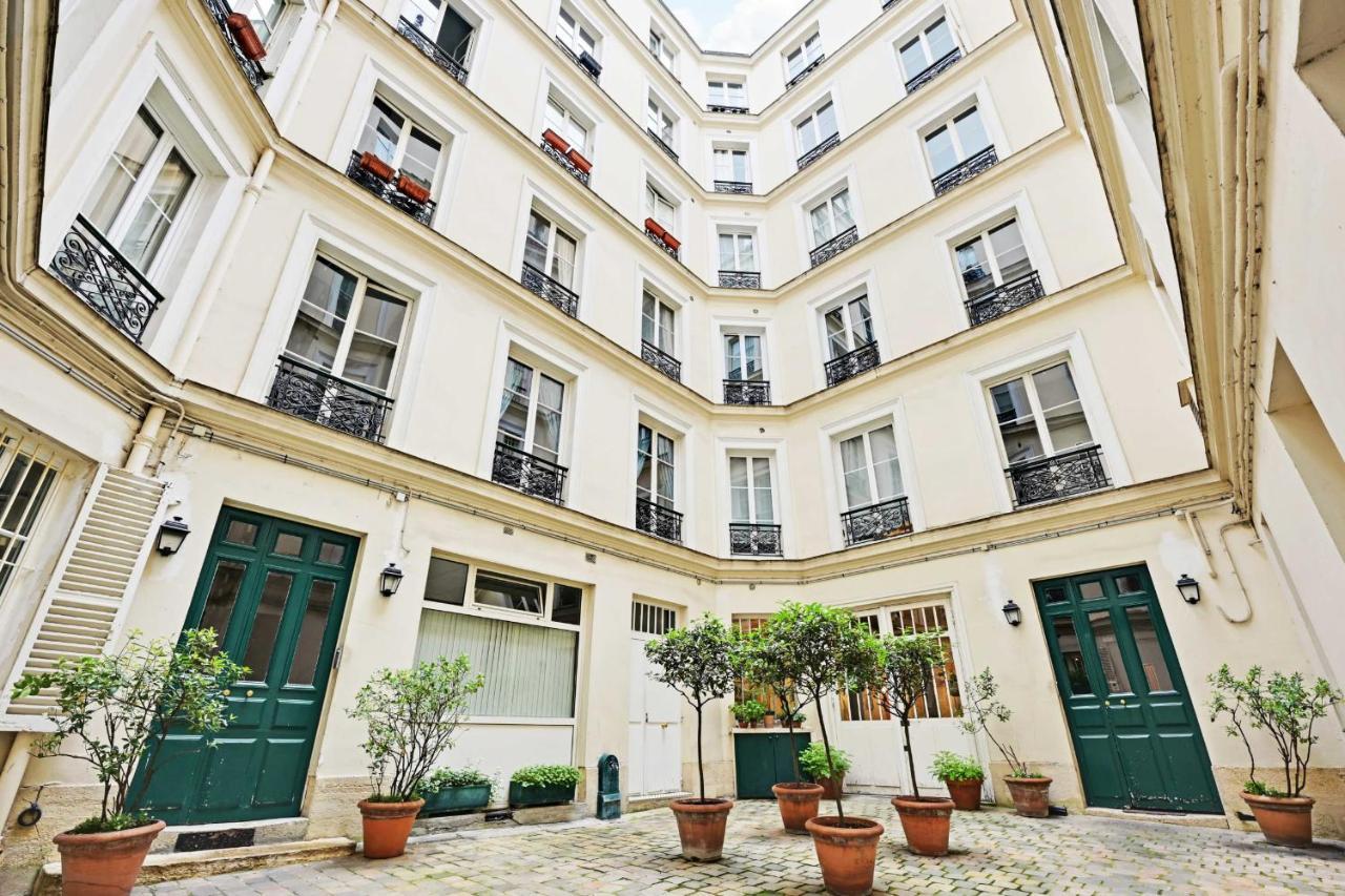 Cmg Magnifique Tuileries / Place Saint-honore * Paris
