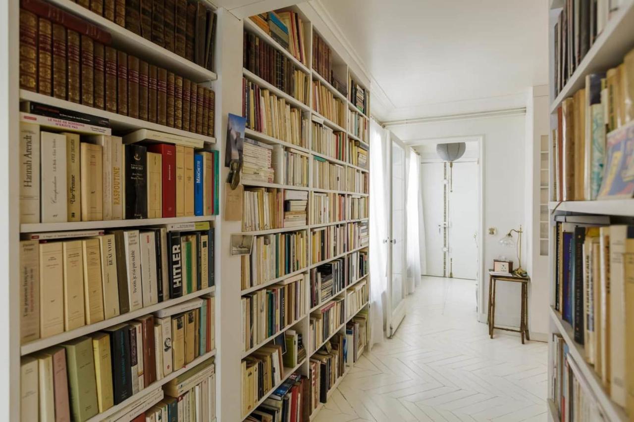Spacious T2 Boulevard Beaumarchais Paris