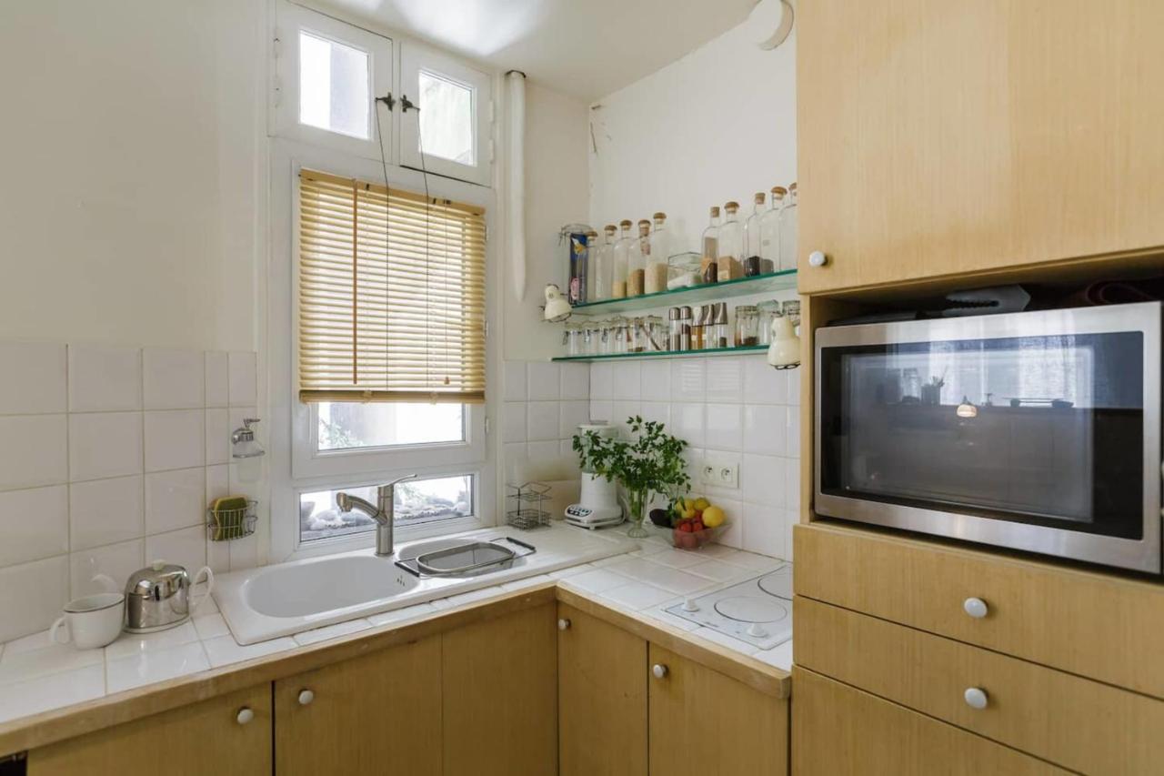 Spacious T2 Boulevard Beaumarchais Apartamento Paris
