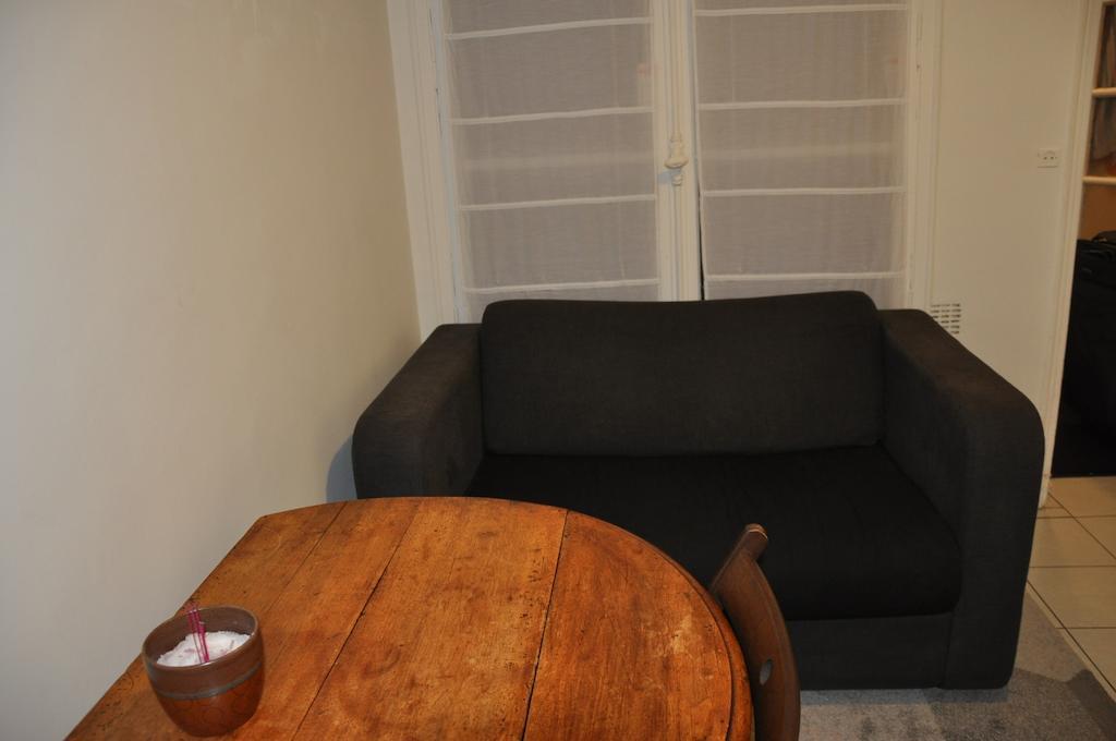 Hotel District Republique 2*